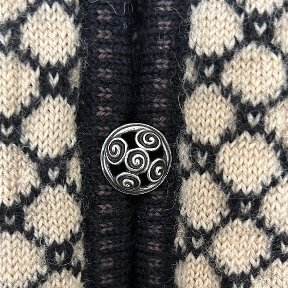 Dale of Norway Black and Cream Knit wool Nordic Cardigan - Picture 3 of 8